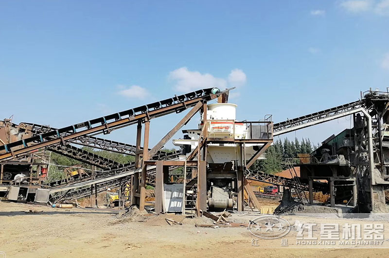 大型石子破碎現場
