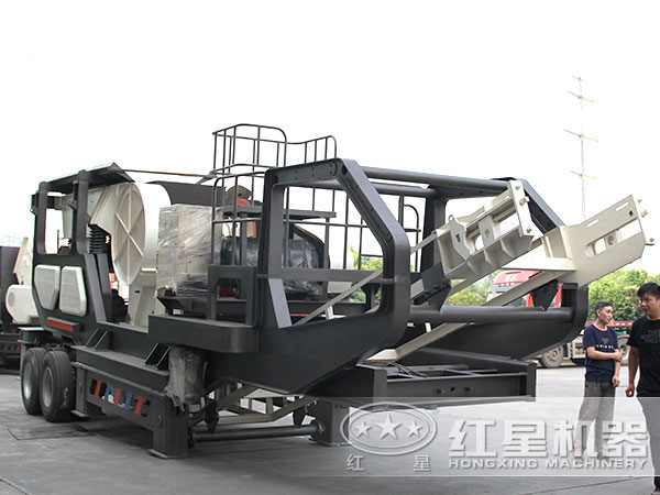 車載式碎石機(jī)